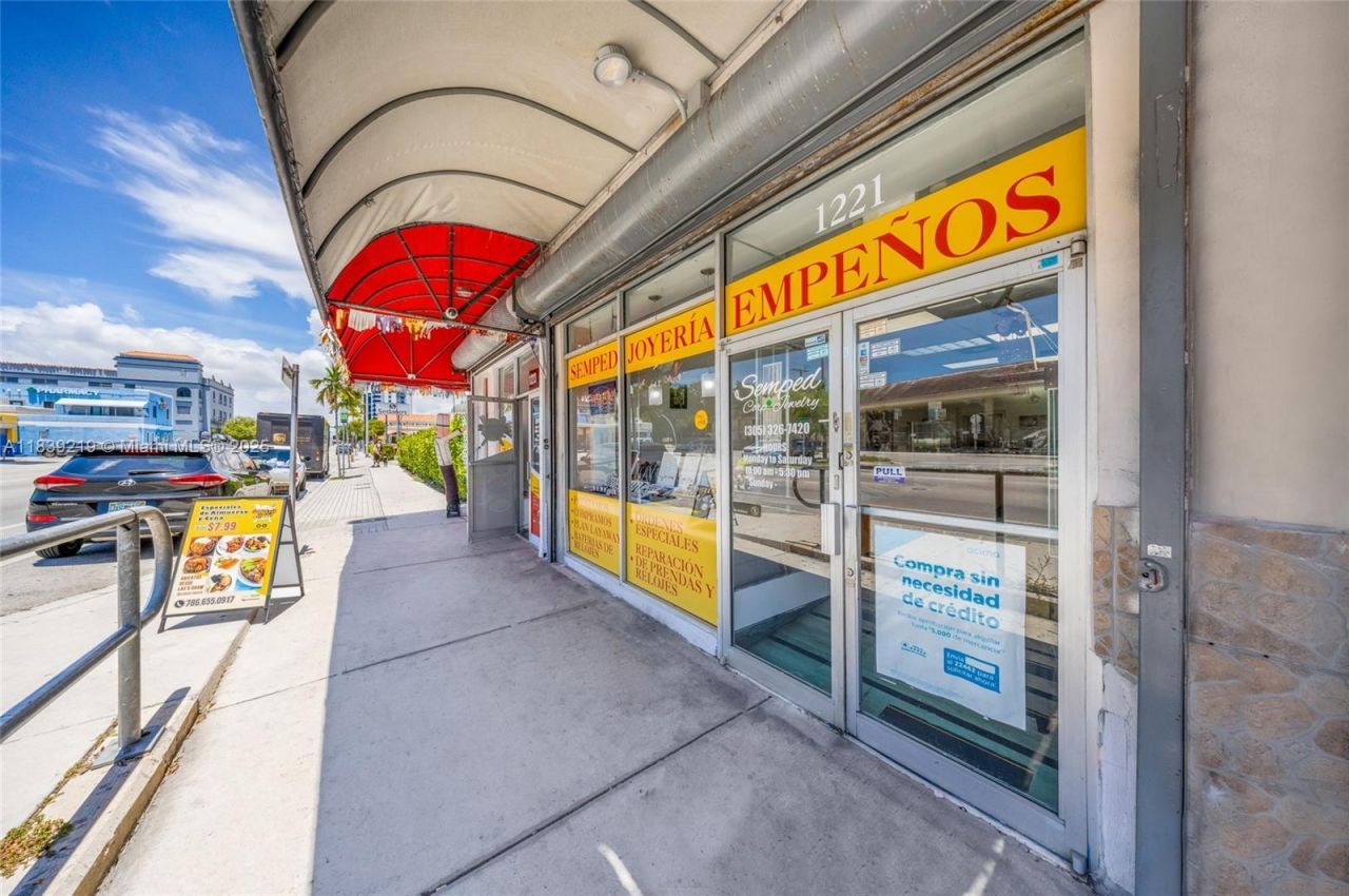 1201 W Flagler St, Miami, FL 33135 Photo