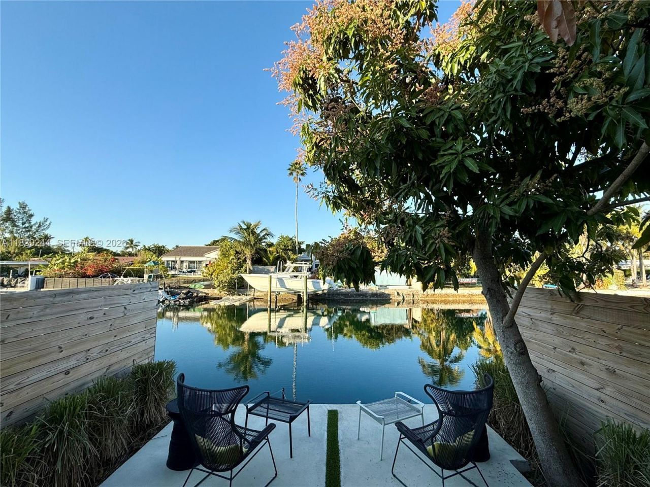 1945 NE 123rd St, North Miami, FL 33181 Photo