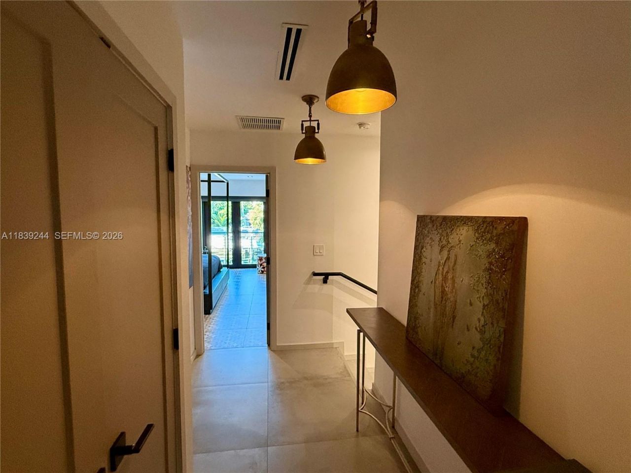 1945 NE 123rd St, North Miami, FL 33181 Photo