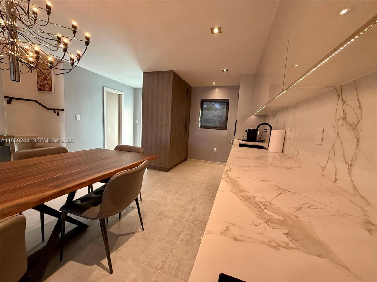 1945 NE 123rd St, North Miami, FL 33181 Photo