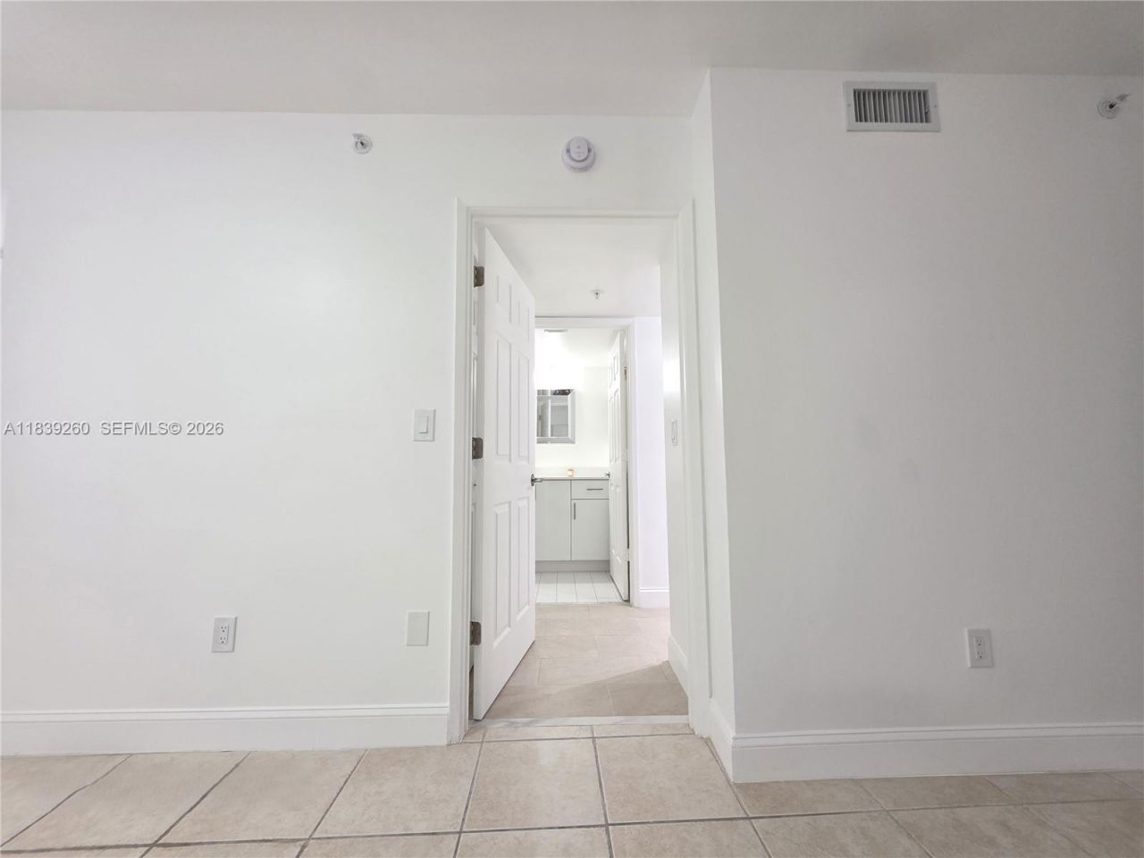 2620 S University Dr, Unit 111, Davie, FL 33328 Photo