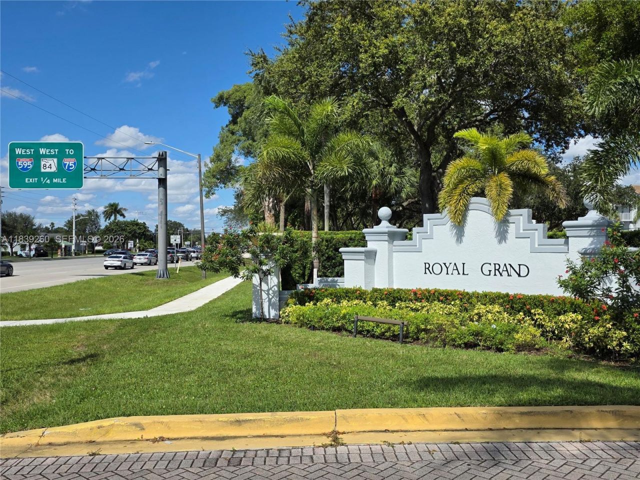 2620 S University Dr, Unit 111, Davie, FL 33328 Photo