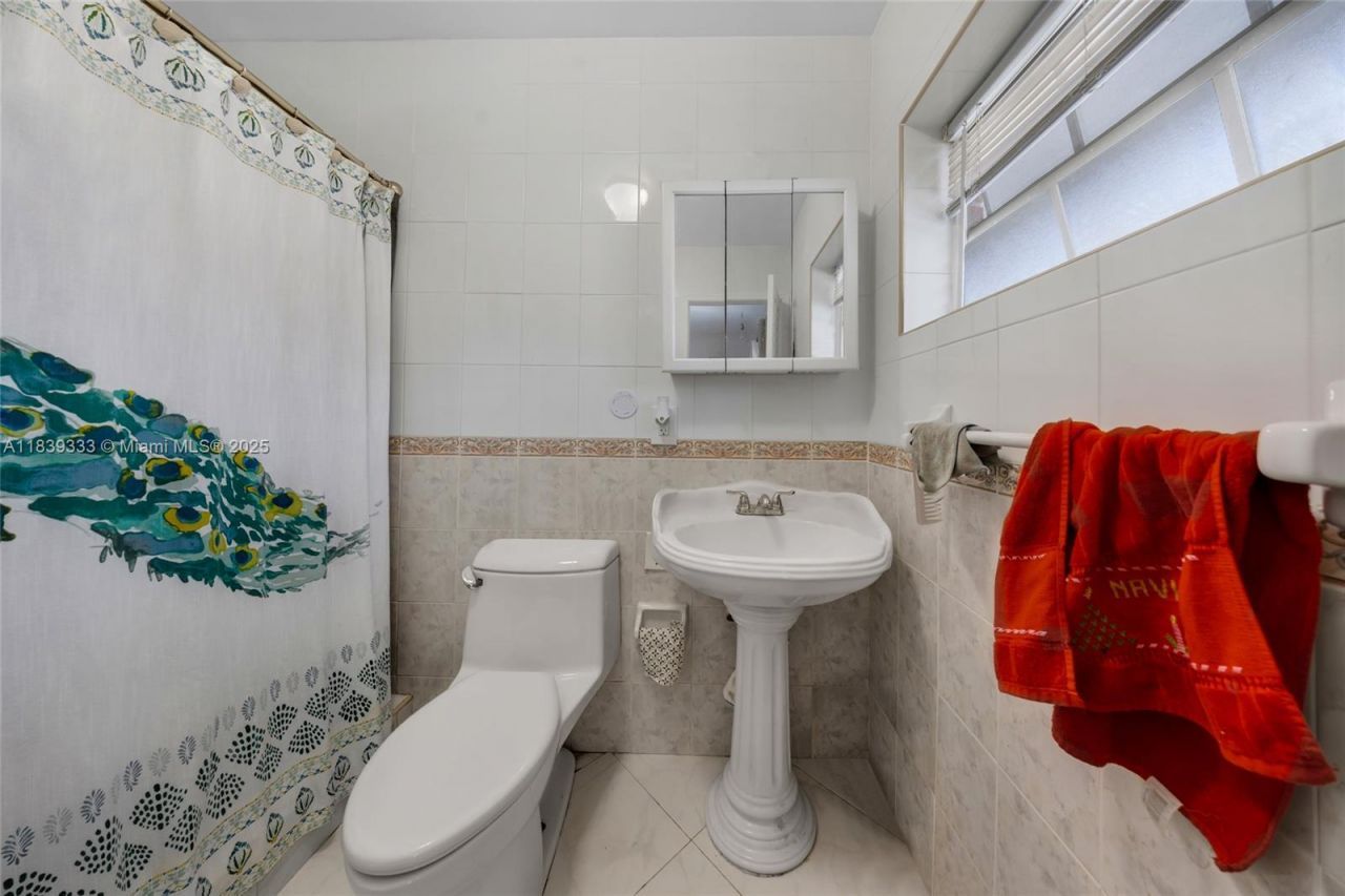 9985 Marlin Road, Cutler Bay, FL 33157 Photo