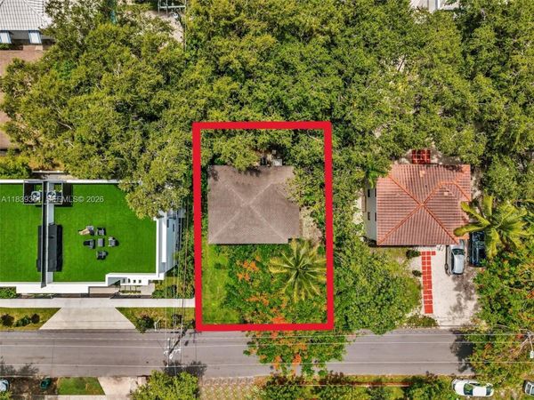 3210 E Elizabeth St, Miami, FL 33133