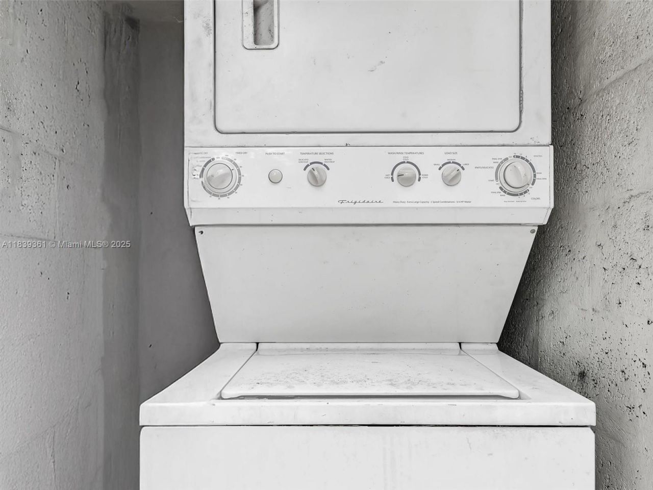 3210 E Elizabeth St, Miami, FL 33133 Photo