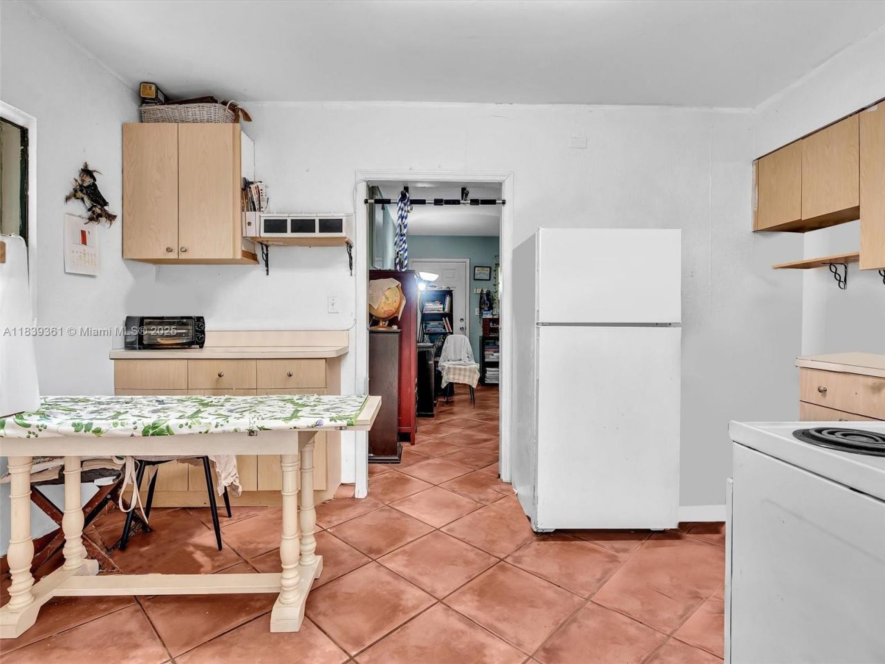 3210 E Elizabeth St, Miami, FL 33133 Photo