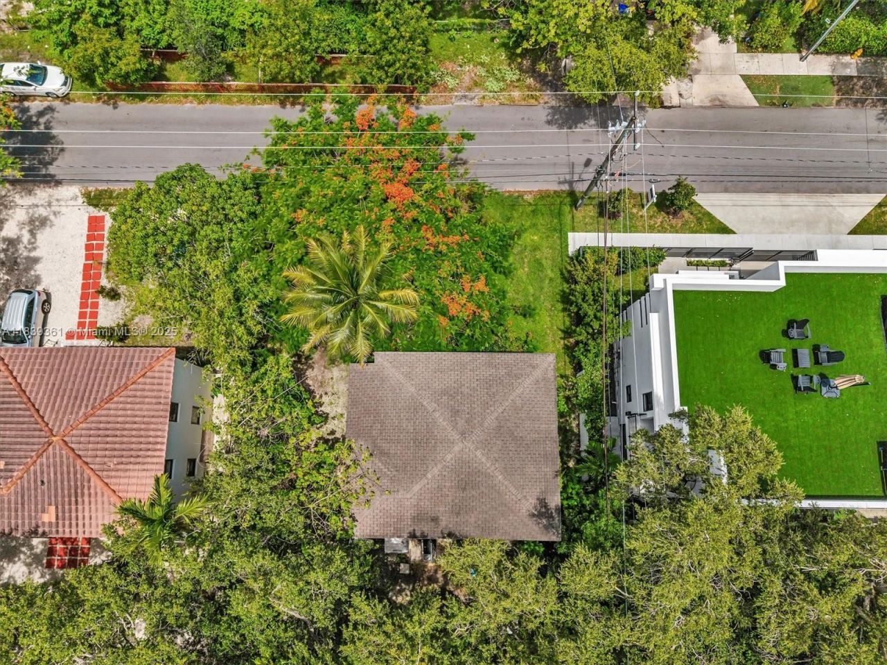 3210 E Elizabeth St, Miami, FL 33133 Photo