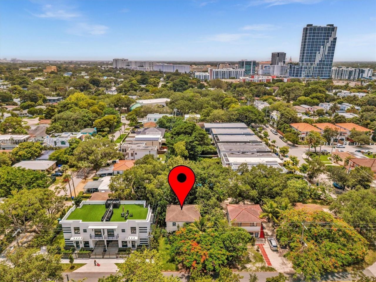 3210 E Elizabeth St, Miami, FL 33133 Photo