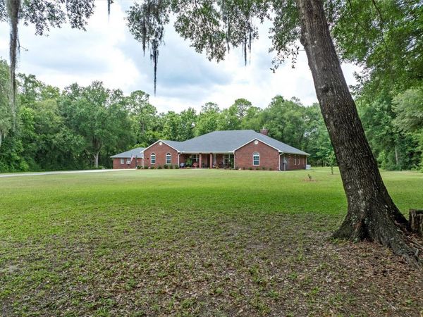 5566 DON MANUEL ROAD, ELKTON, FL 32033