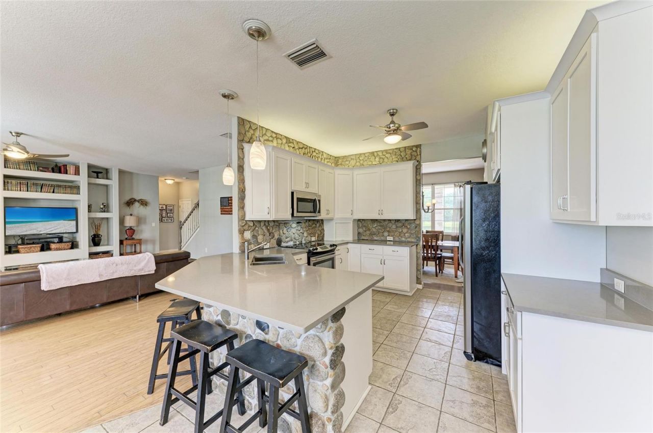 8331 241st Street E, Myakka City, FL 34251 Photo