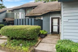 1137 Hidden Cove Drive photo 4