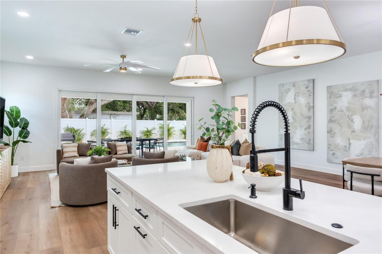 2814 54th Street S, Gulfport, FL 33707 Photo