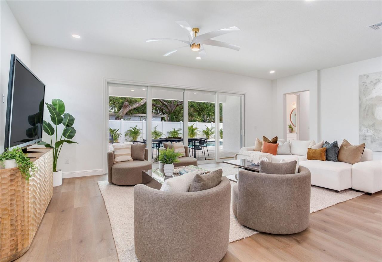 2814 54th Street S, Gulfport, FL 33707 Photo