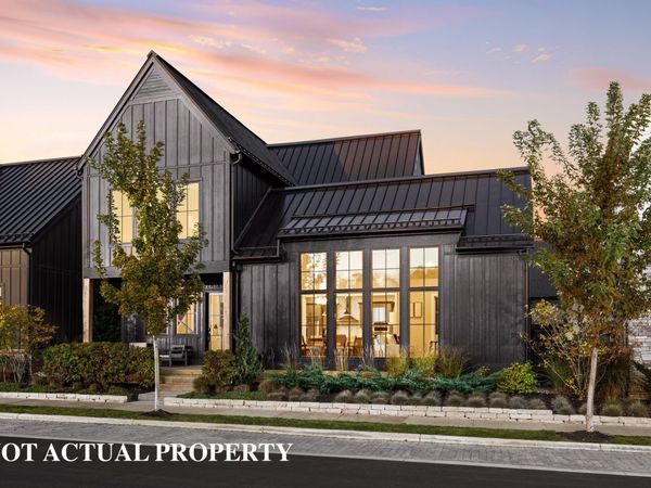 2832 Kobuk Drive, Columbus, OH 43228