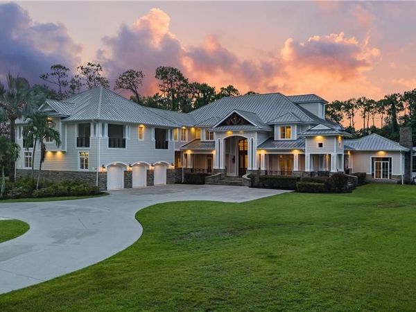 2263 Coach House LN, NAPLES, FL 34105