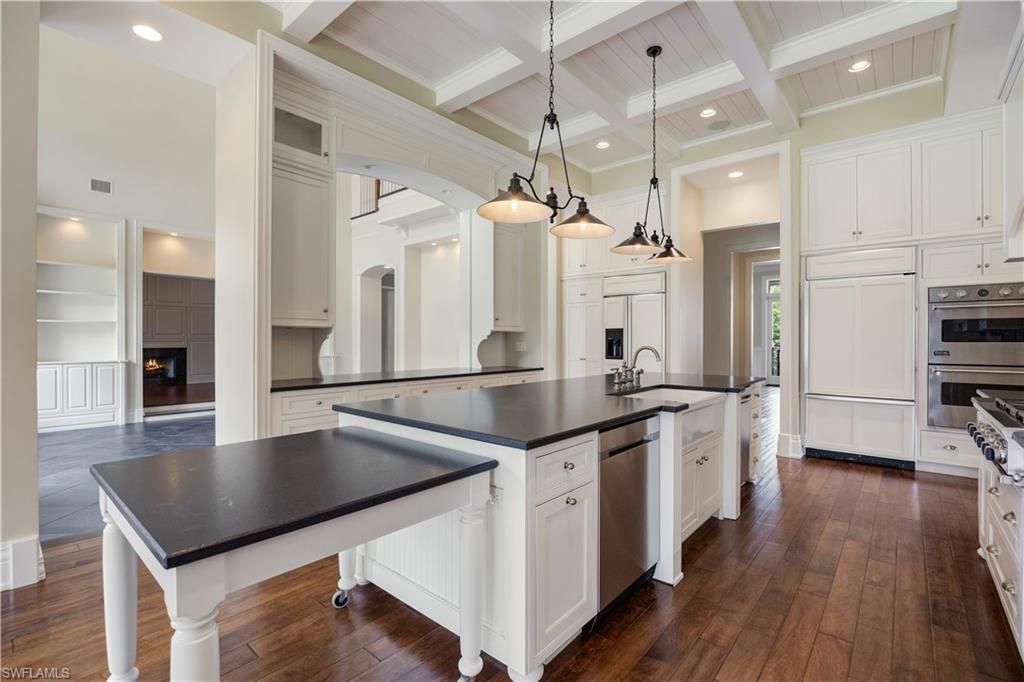 2263 Coach House Ln, Naples, FL 34105 Photo