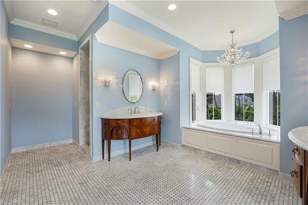 2263 Coach House Ln, Naples, FL 34105 Photo