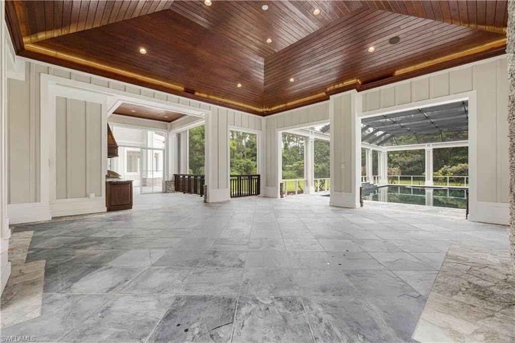 2263 Coach House Ln, Naples, FL 34105 Photo