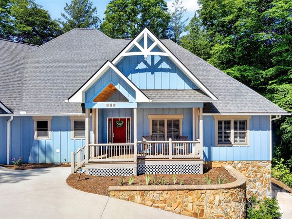 225 Henrys Glen Drive, Morganton, NC 28655