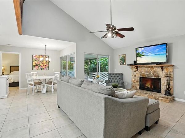 3380 Timberwood CIR, NAPLES, FL 34105