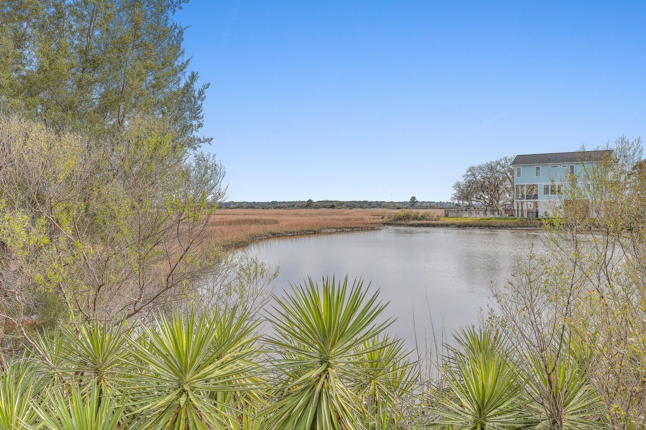 550 Towles Crossing Drive Photo 12