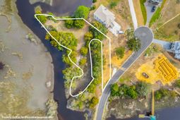 550 Towles Crossing Drive photo 4