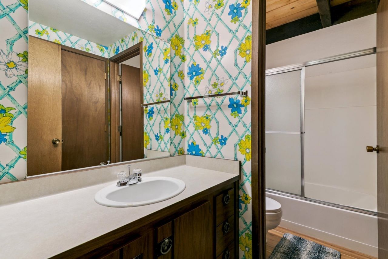 1001 Commonwealth Drive, Kings Beach, CA 96143 Photo