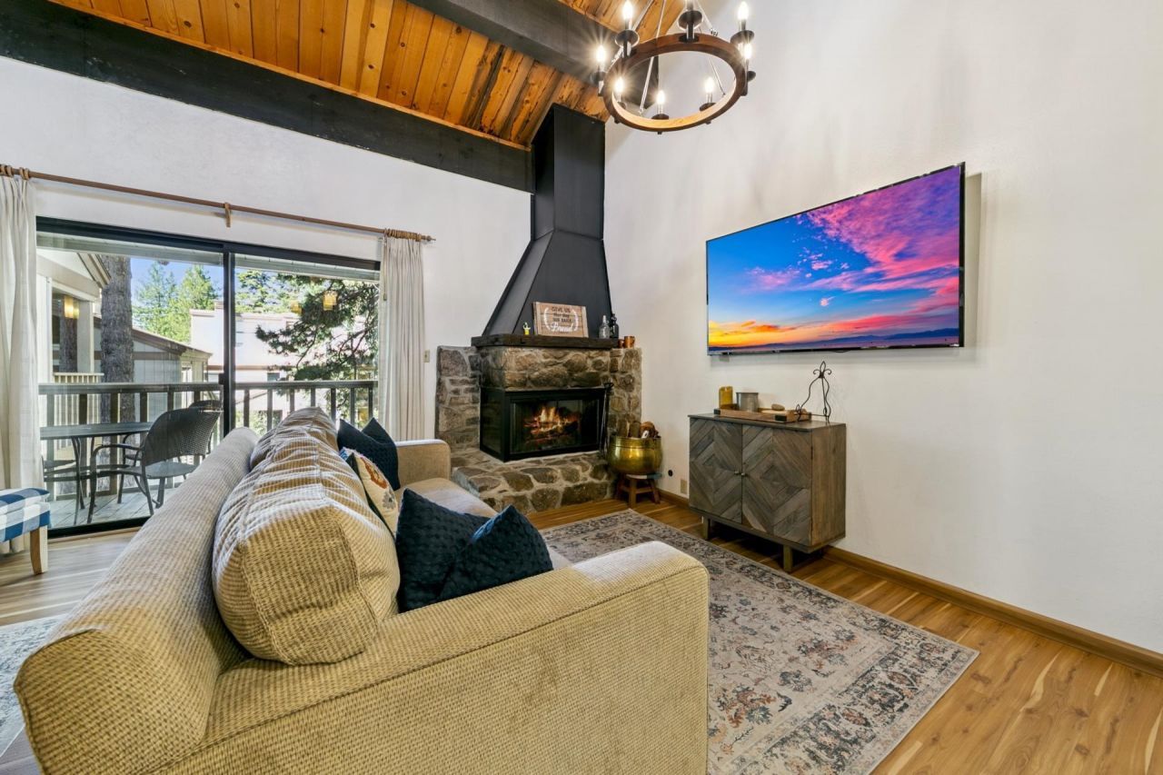 1001 Commonwealth Drive, Kings Beach, CA 96143 Photo