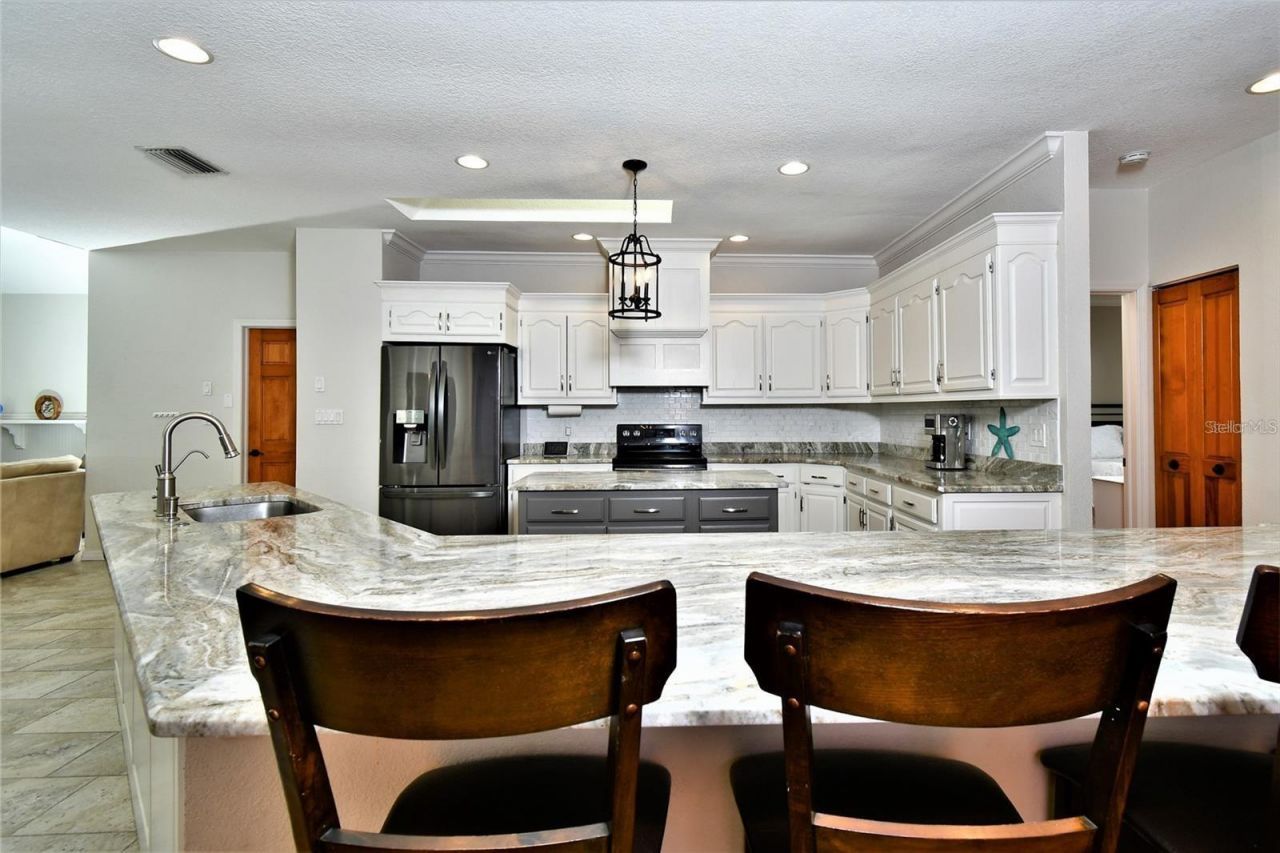 355 Trieste Drive, Punta Gorda, FL 33950 Photo