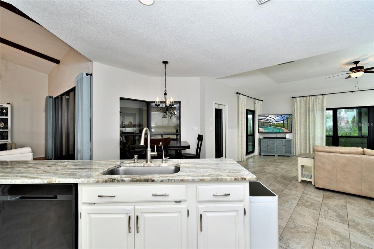 355 Trieste Drive, Punta Gorda, FL 33950 Photo