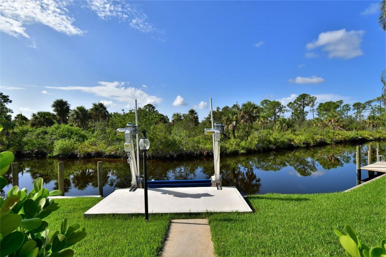 355 Trieste Drive, Punta Gorda, FL 33950 Photo