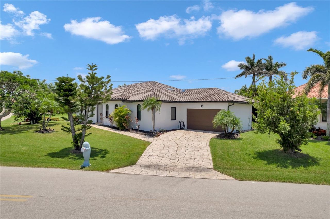 355 Trieste Drive, Punta Gorda, FL 33950 Photo