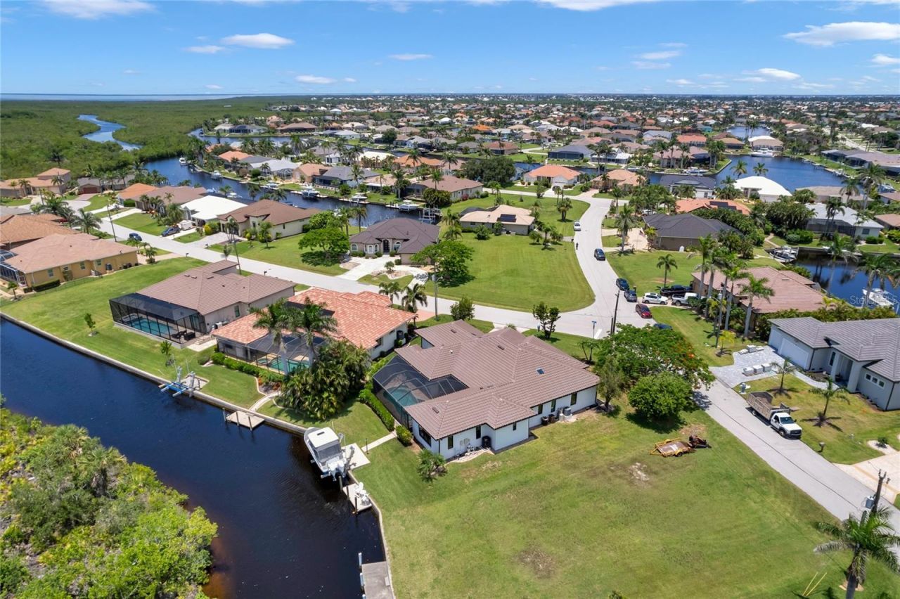 355 Trieste Drive, Punta Gorda, FL 33950 Photo