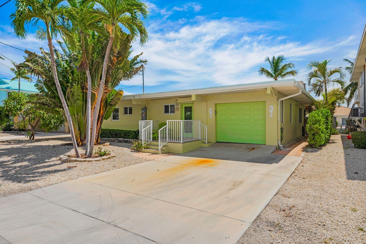 351 5th Street, Key Colony, FL 33051 Photo