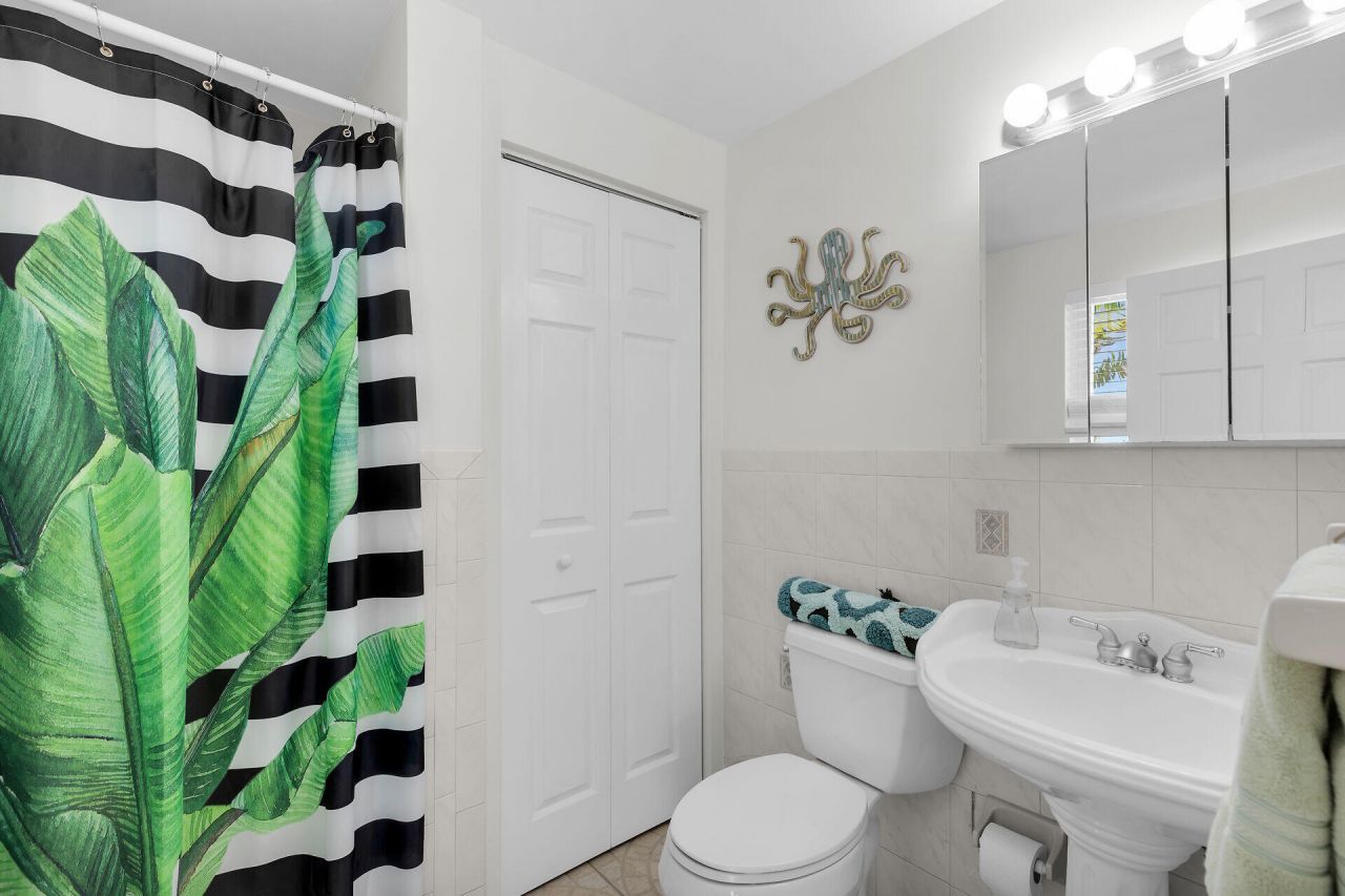 351 5th Street, Key Colony, FL 33051 Photo