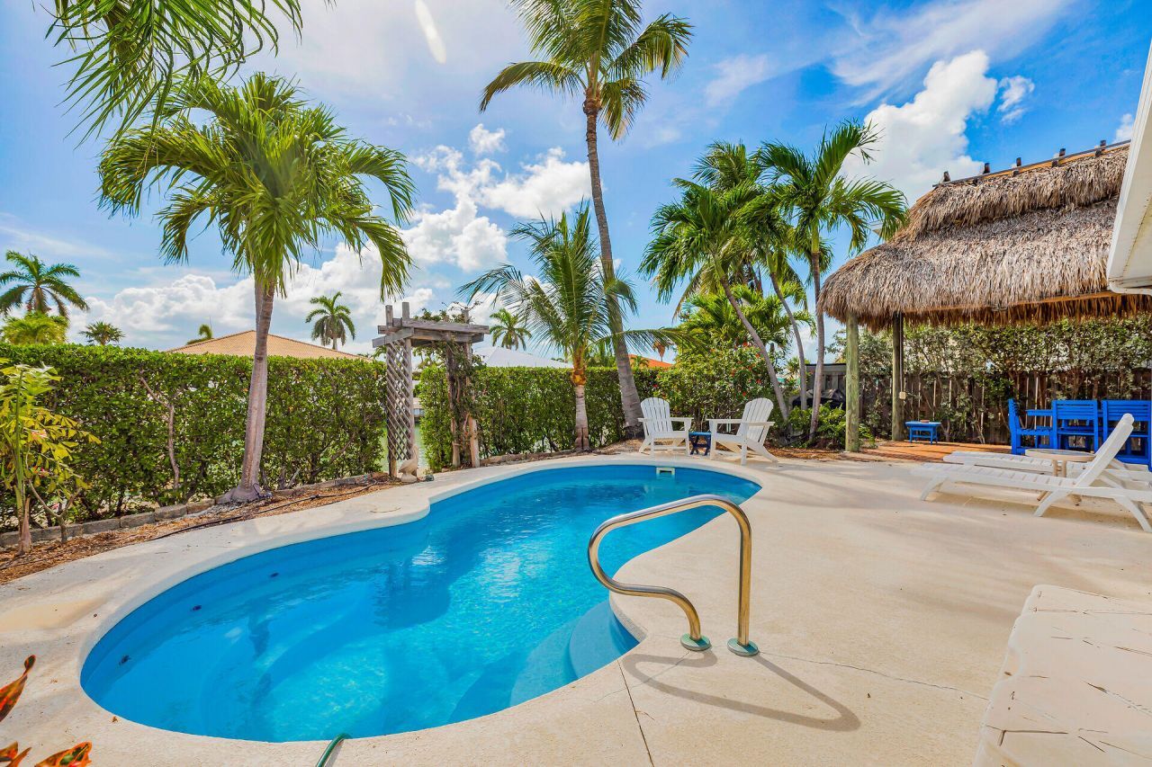 351 5th Street, Key Colony, FL 33051 Photo