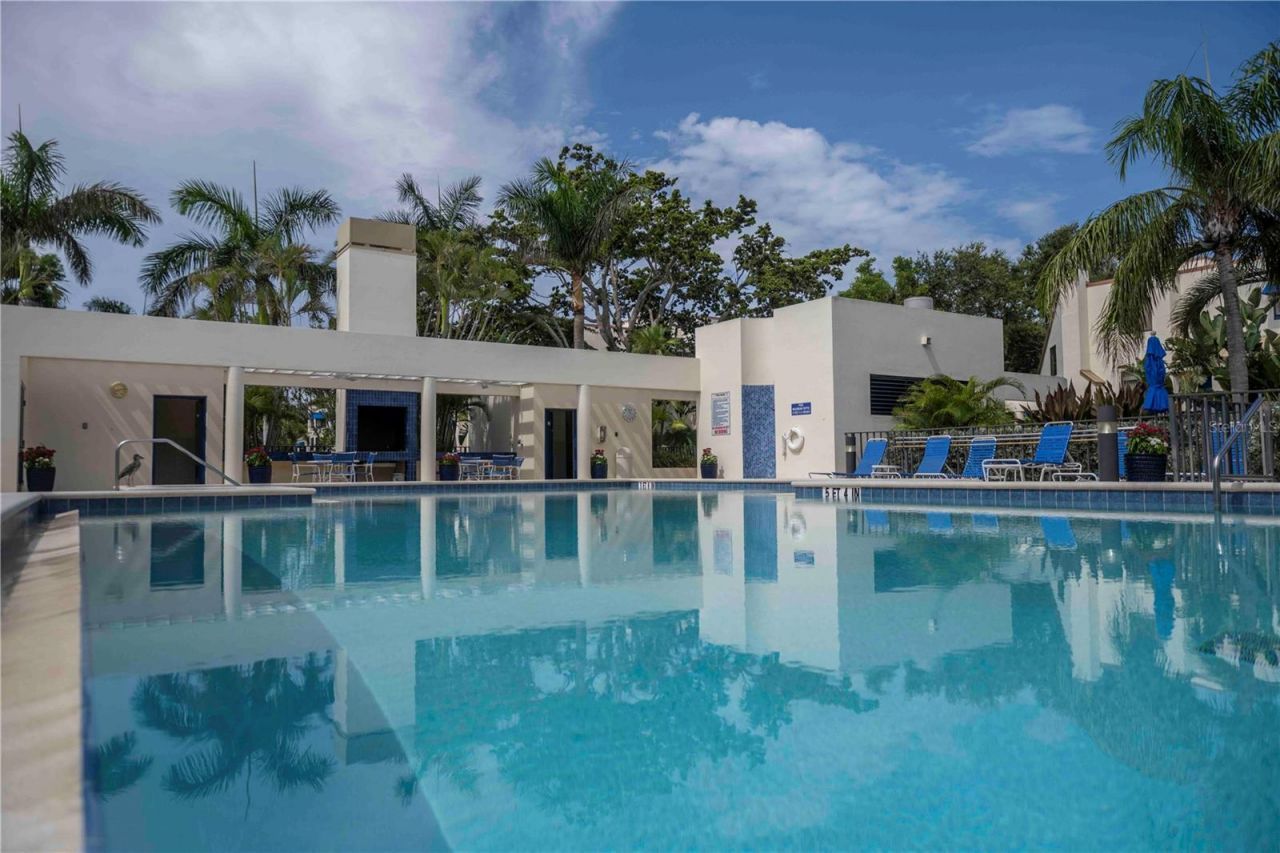 1912 Harbourside Drive, Unit 603, Longboat Key, FL 34228 Photo