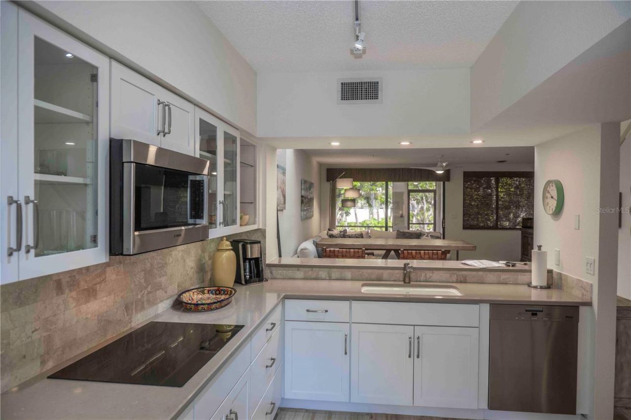 1912 Harbourside Drive, Unit 603, Longboat Key, FL 34228 Photo