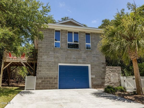 412 Wild Cherry Lane, Emerald Isle, NC 28594