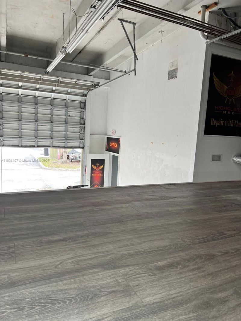 10601 NW 122nd St, Unit 29, Medley, FL 33178 Photo