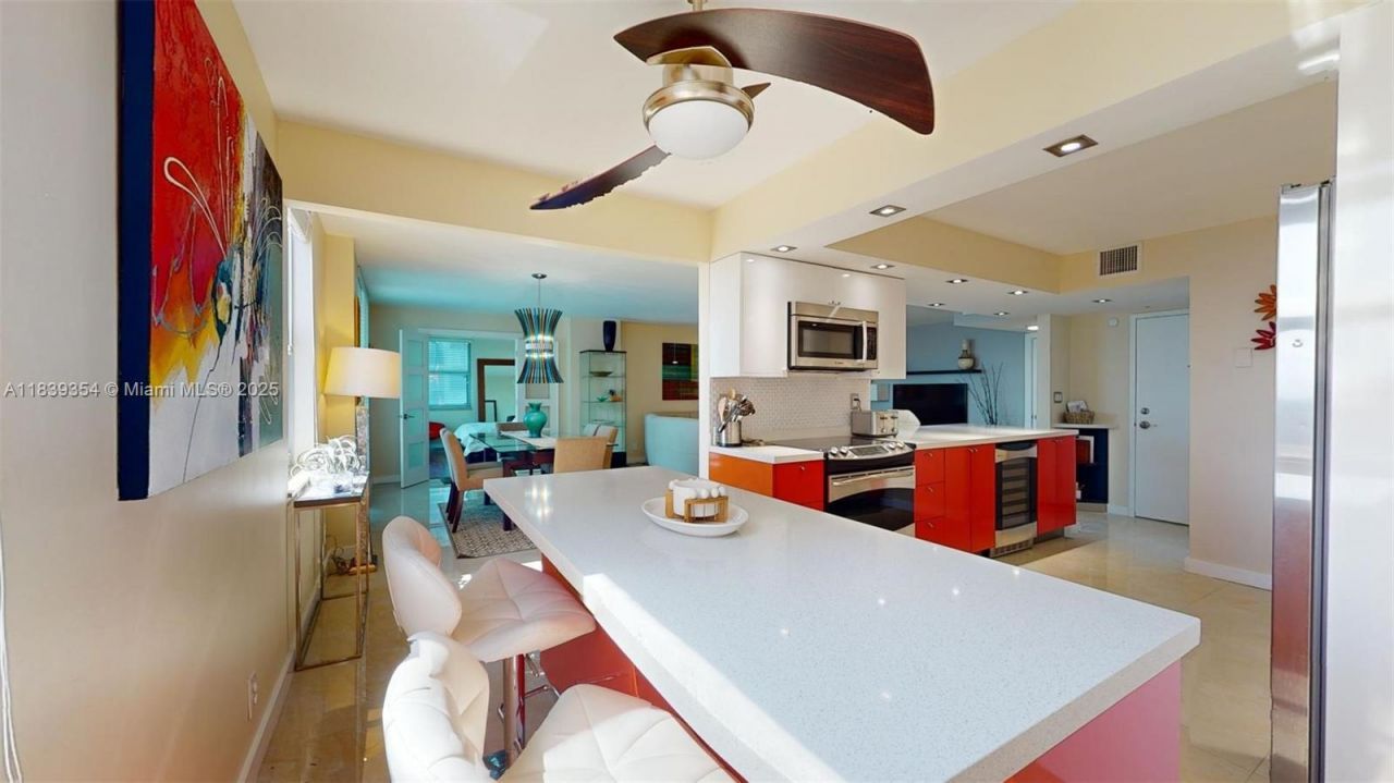 1912 S Ocean Dr, Unit 12C, Hallandale Beach, FL 33009 Photo