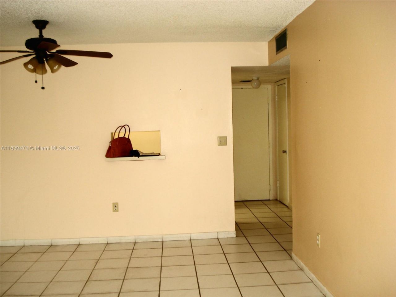 5755 W 20 Ave, Unit 206, Hialeah, FL 33012 Photo