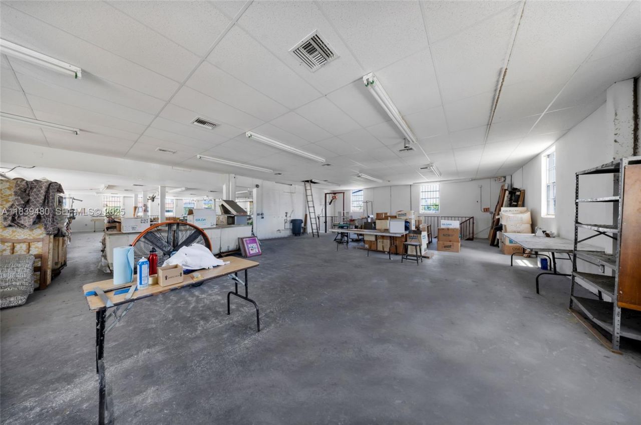 1730 W Flagler St, Miami, FL 33135 Photo