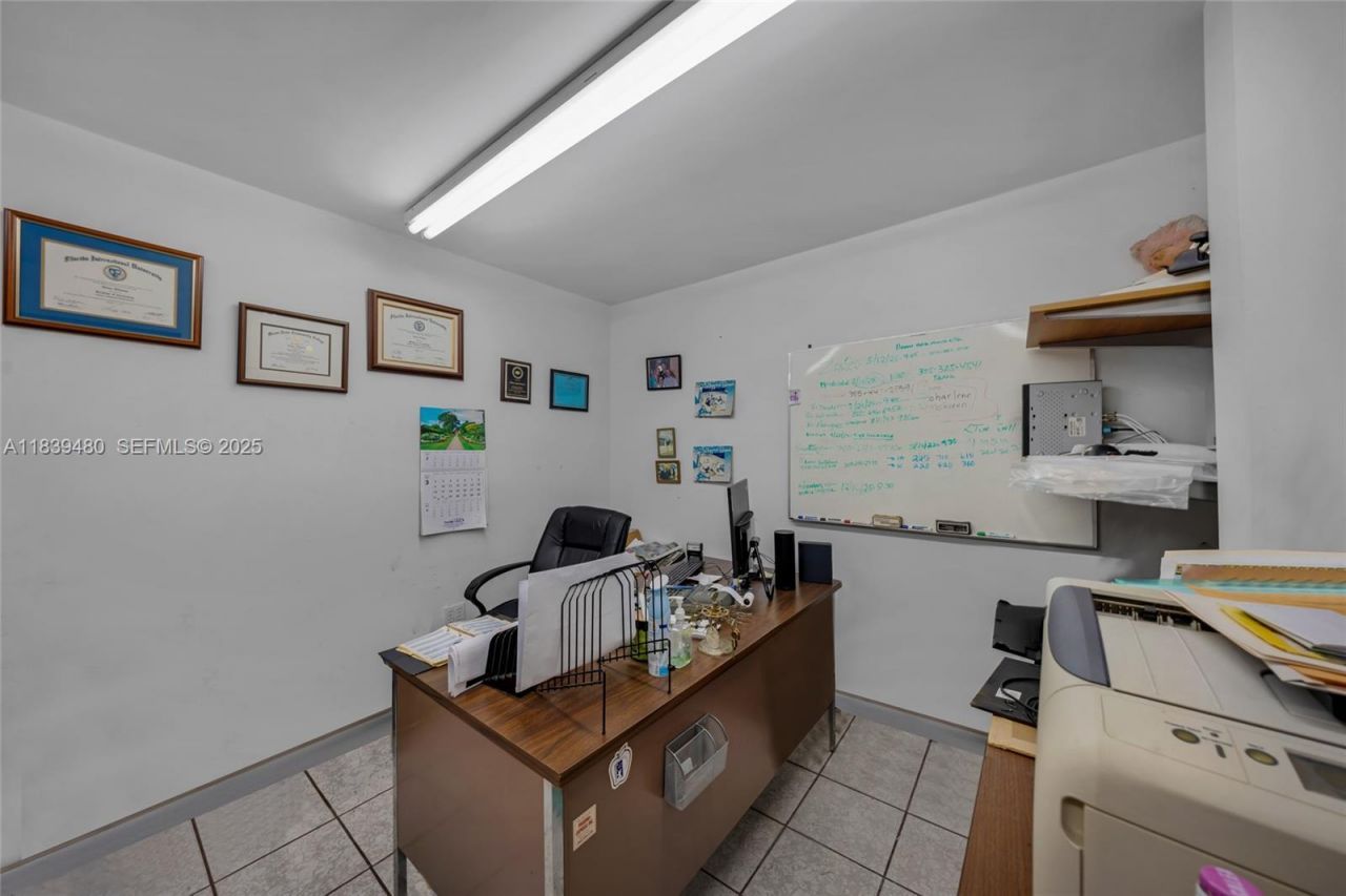 1730 W Flagler St, Miami, FL 33135 Photo