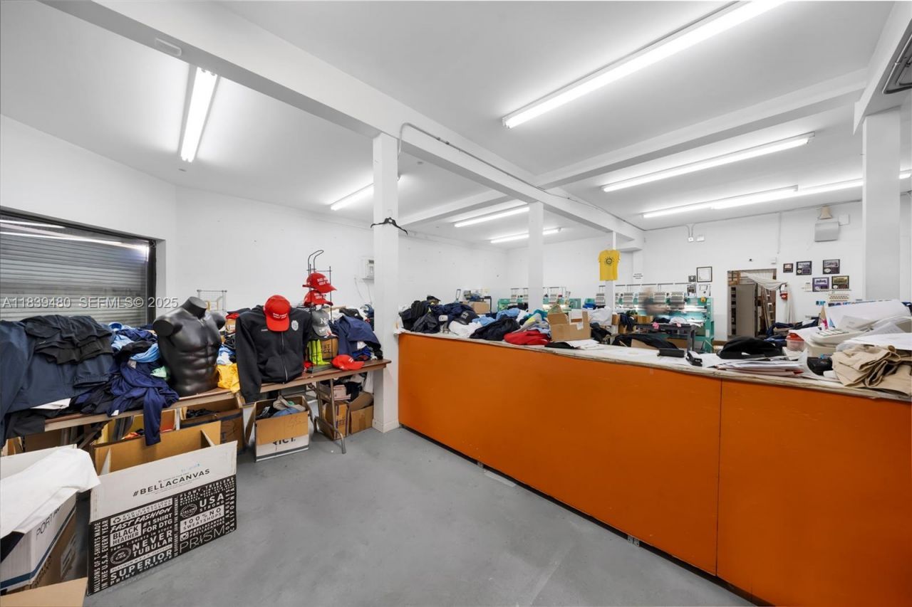 1730 W Flagler St, Miami, FL 33135 Photo