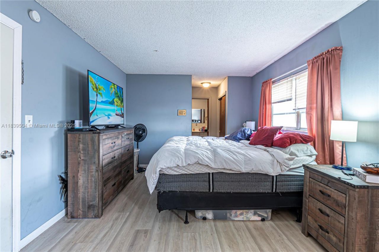 3991 NW 108th Ave, Coral Springs, FL 33065 Photo