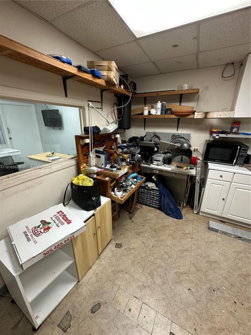 9720 SW 24th St, Miami, FL 33165 Photo