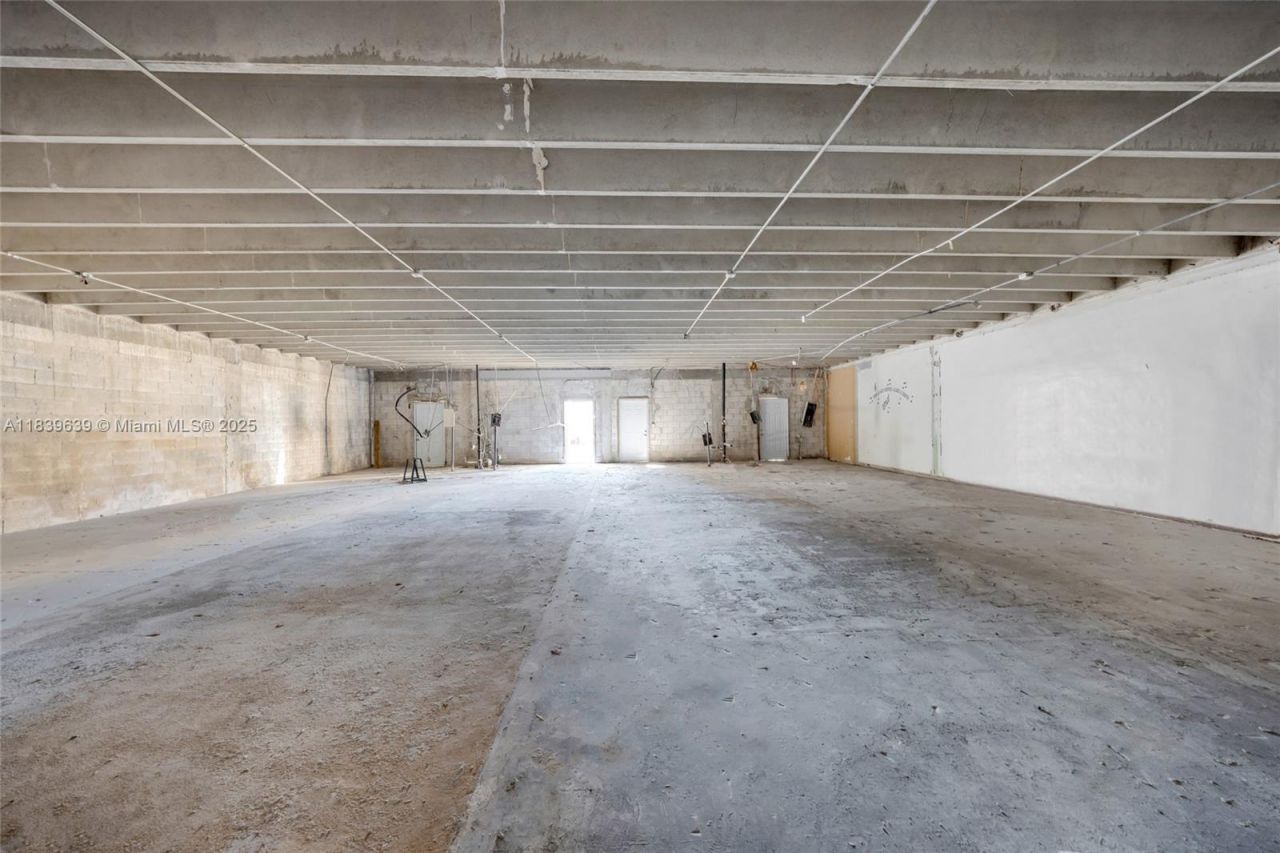 1544 W Flagler St, Miami, FL 33135 Photo