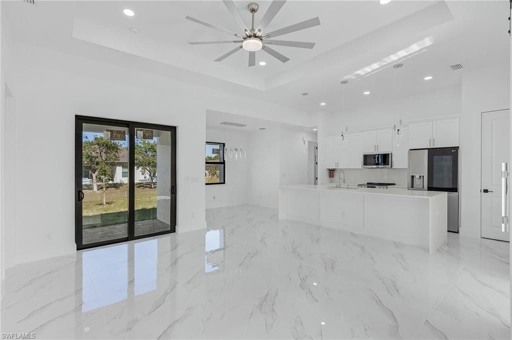 1817 Kismet Pkwy W, Cape Coral, FL 33993 Photo