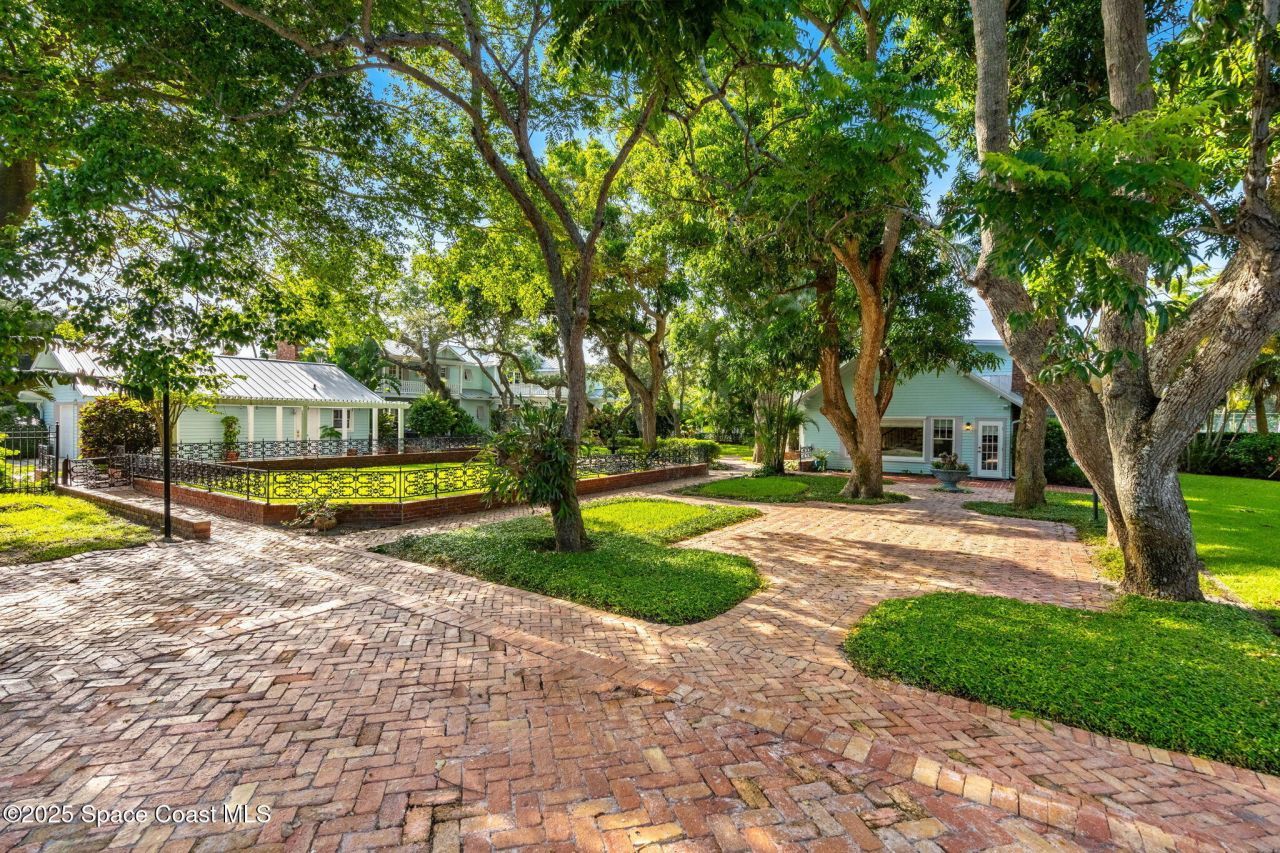 1101 River Road, Melbourne Beach, FL 32951 Photo